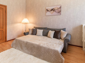 Апартаменты Видовые у Казанского собора 2 спальни 2 сан.узла 12 гостей