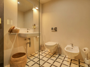 Manifest Restaurant and Hotel Gyumri