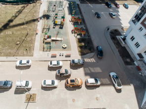 Апартаменты Однокомнатные с Отдельной спальней на Переулке Хрустальном 27 на 9 этаже