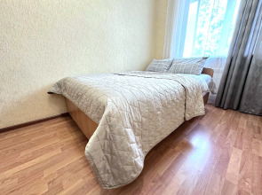 Квартира трехкомнатная в центре на Весенней