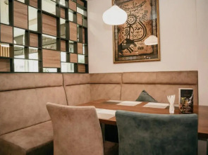 Отель Астра