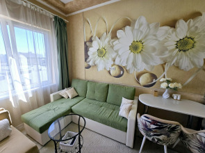 Квартира Уютная в Комплексе с Бассейном