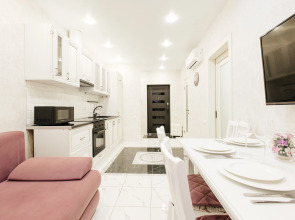 Апартаменты Red Apartments Нижнеимеретинская 137А Армада