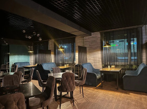 Отель Меридиан