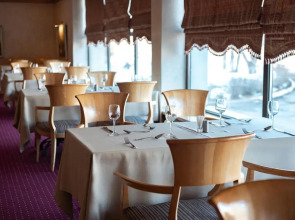 Отель Космонавт