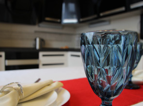 Апартаменты Гости Любят у ТЦ Небо