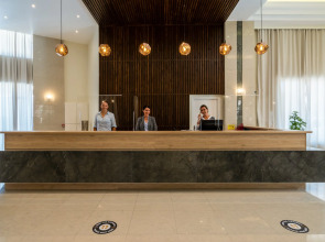 Отель Castellum Suites