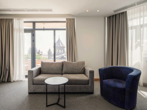 Отель Radisson Hotel & Spa Gyumri