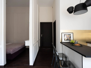 Апартаменты MyhomeYourhome на Рубинштейна 11