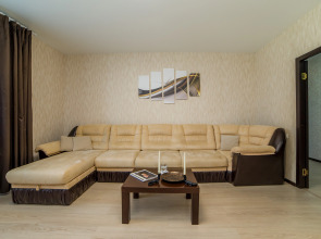 Апартаменты на Чкалова 242