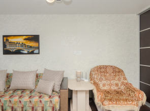 Квартира on Leningradskaya 8