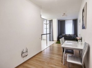 Апартаменты Трехкомнатная Квартира Люкс в Центре Омска