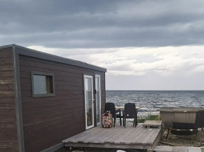 Глэмпинг Черный Остров