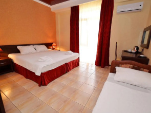 Отель Acropolis Palace