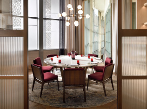 Отель Address Downtown