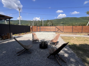 Частный дом Grey Stone у реки