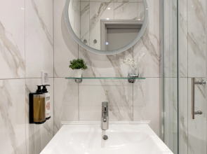 Апартаменты Level marata