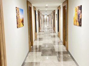 Апарт-отель Орби Сити у МариНика