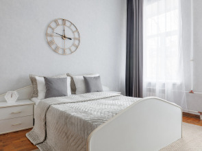 Апартаменты 3 спальни на Мойке