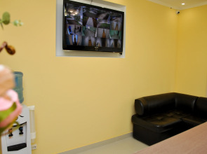 Отель Радужная