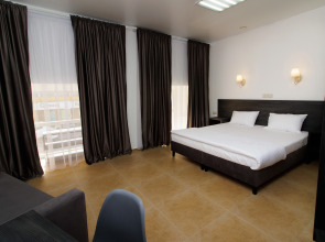 Меблированные комнаты Люди