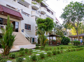 Отель Hillside Resort Pattaya