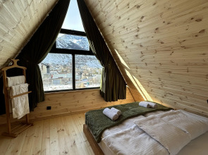 Апартаменты Hillside Kazbegi