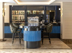 Отель Delta Hotels by Marriott Antalya Lara