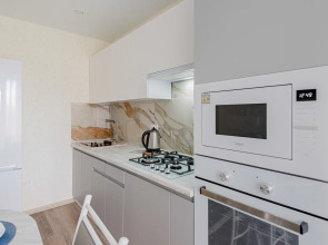 Квартира 1-к в новом мкр. на Новогородской 15 от RentAp, 4 сп.места