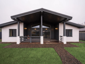 Гостевой дом Домик у леса рядом с Игорой