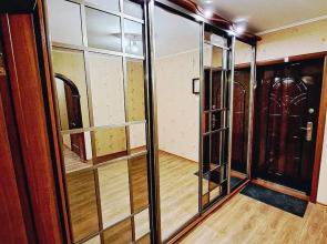 Квартира Рядом с Олимпийским Парком и Ледовой ареной по ул. Мичуринской