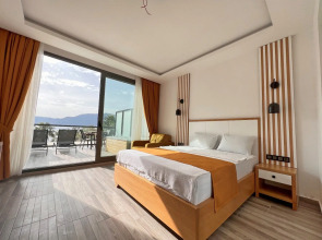 Отель Kalkan Beach Park