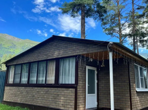 Лесной дворик