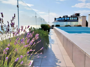 Апартаменты Дизайнерские с бассейном на крыше