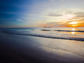 Отель Nilaveli Beach