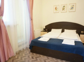 Апартаменты с Балконом Уютный Дом на Смольной 44