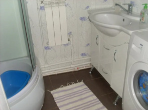 Дом у сосен