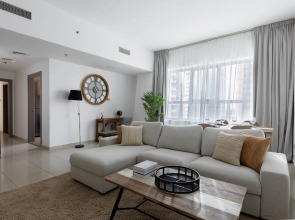 Апартаменты Welcome Home in Armada Tower 3