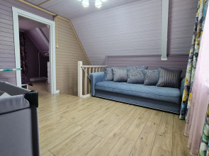 Частный Дом с Красным Залом