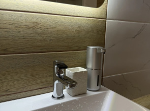 Квартира с Современным Ремонтом со Своей Закрытой Территорией