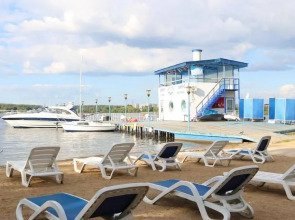 Отель Аквамарин