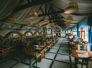 Отель Русская изба