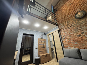 Апартаменты Двухуровневая студия с двумя санузлами в парке