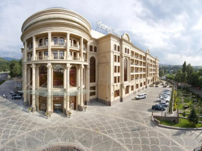 Royal Tulip Алматы