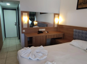 Отель Wonder Life