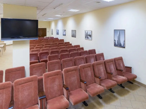 Отель Новый