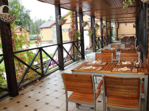 Отель Гостиничный Комплекс Парк отель Д-град