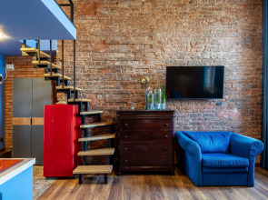 Апартаменты Лофт с Видом на Неву 3