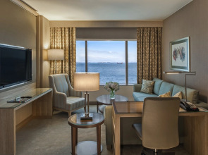 Renaissance Polat Istanbul Hotel