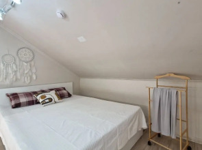 Квартира Просторная двухуровневая студия у подножия Казанского Кремля